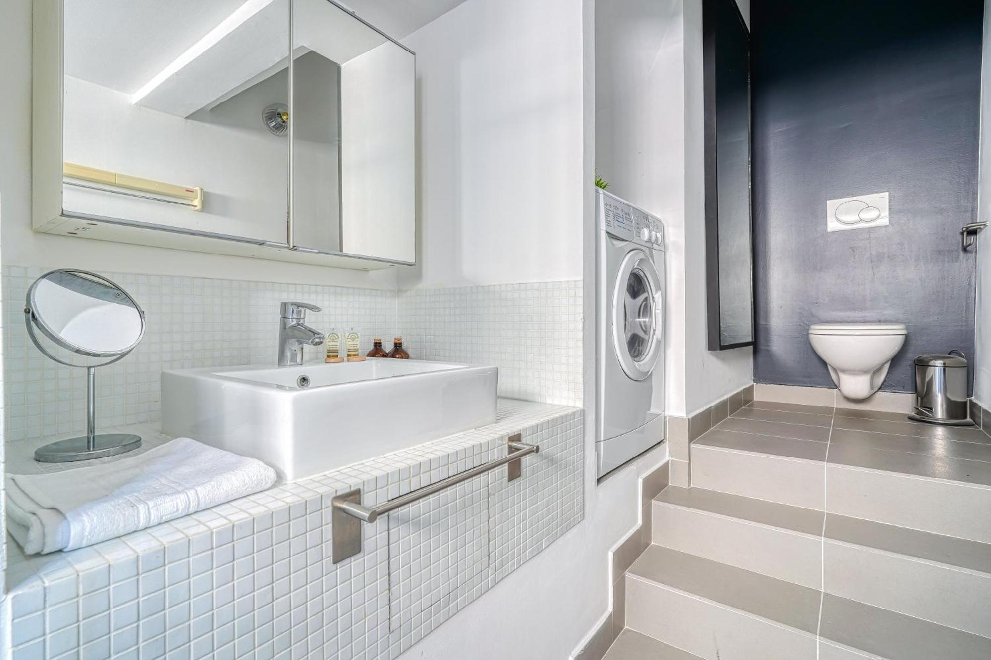 شقة Amazing Private Terrasse-Sentier باريس المظهر الخارجي الصورة